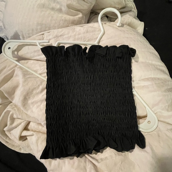 Tons of clothes! Closet clean out :) everything im selling for cheap! - Picture 12 of 15